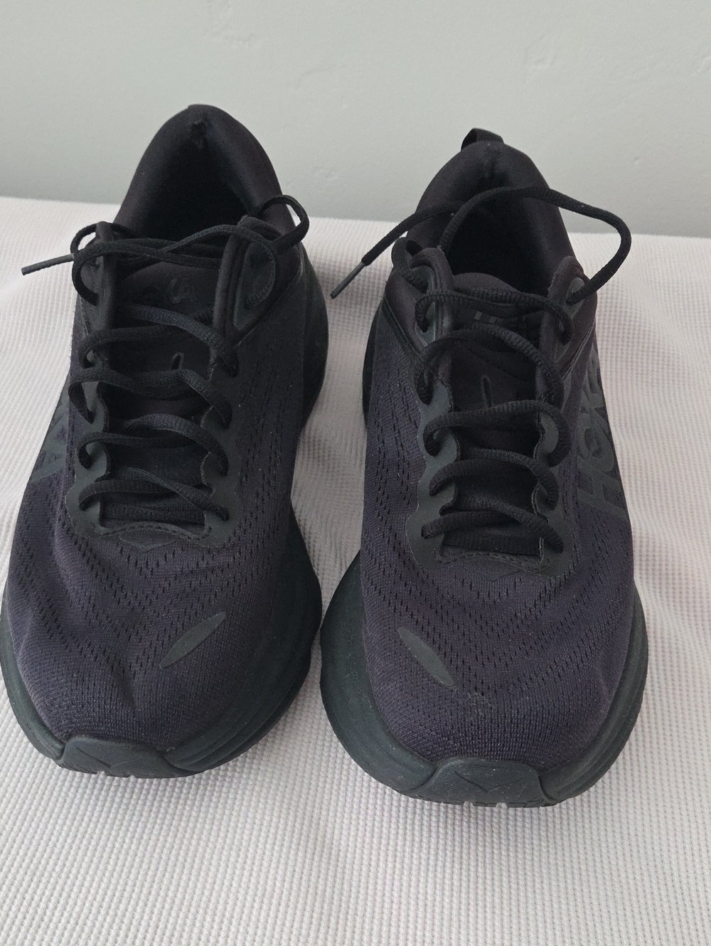 Hoka One One Bondi 8 Men's Black Running Sneakers Size 10.5